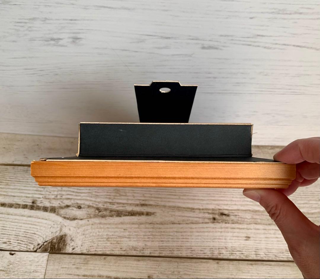 グロースターの仕立て屋 木製フレーム入り時計 ピーターラビット