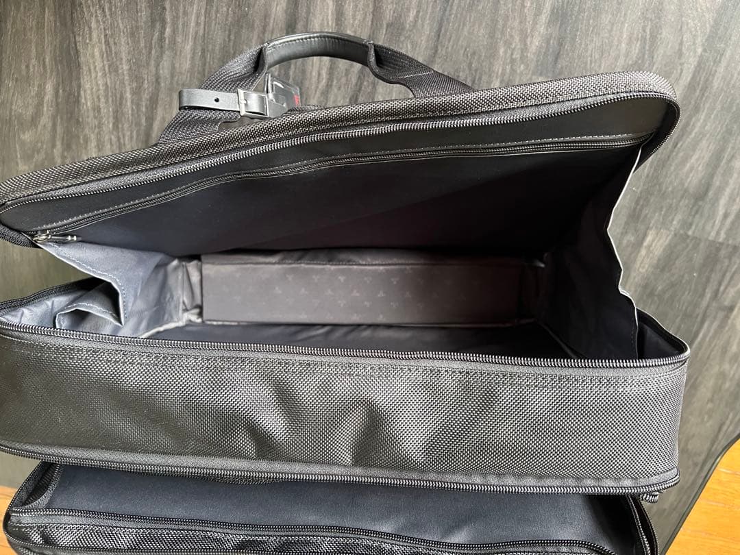 ★未使用クラス★ TUMI トゥミ キャリーケース ALPHA　ビジネスキャリー