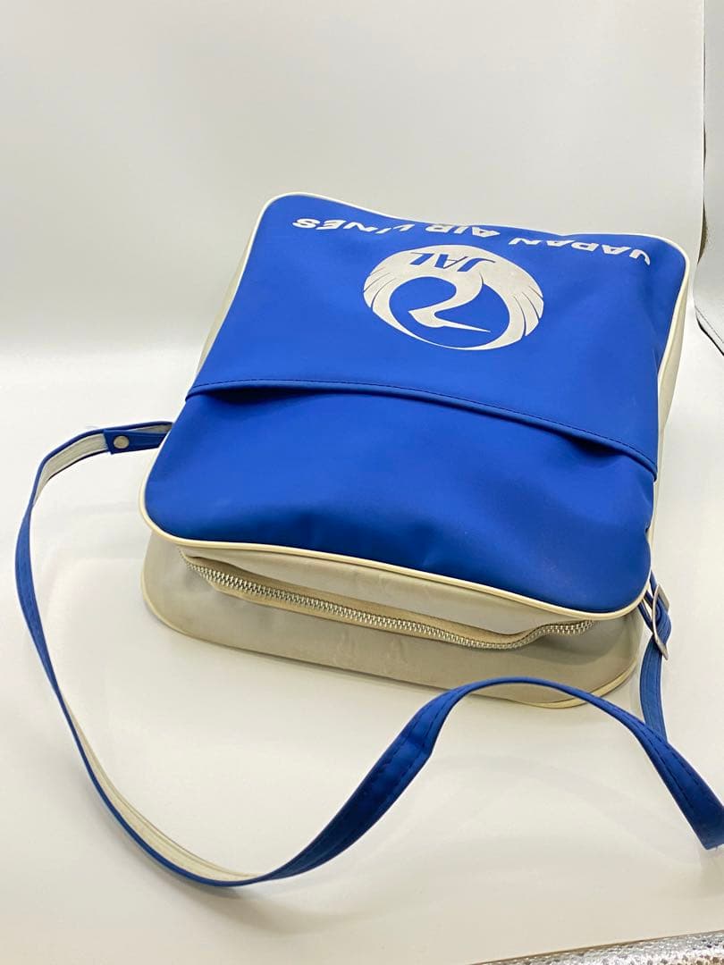 日本航空のショルダーバッグ(エアライングッズ）