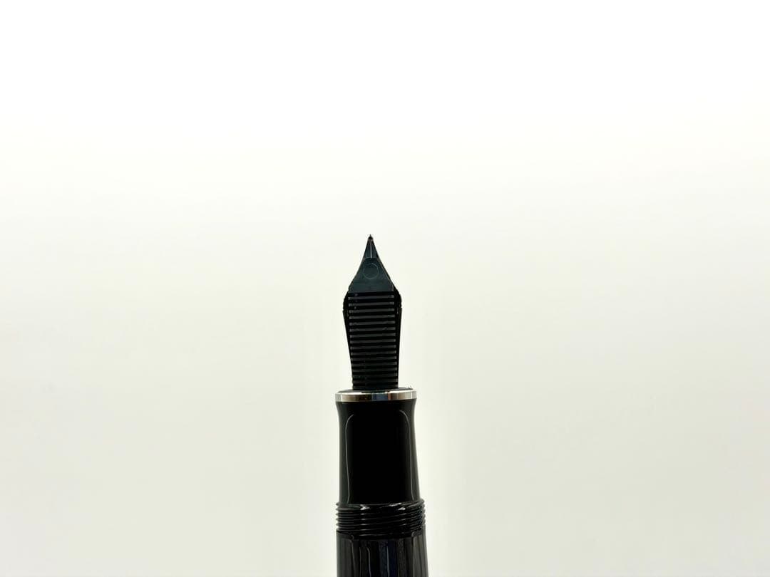 【美品】ペリカンスーべレーンM805ブラックストライプシュトレーゼ