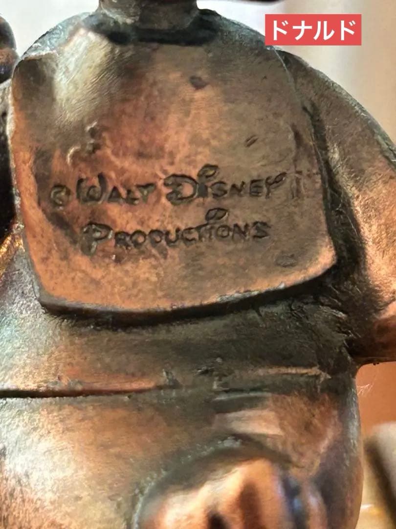 Donald DuckとMickey Mouseブロンズ像 金属製 フィギュア