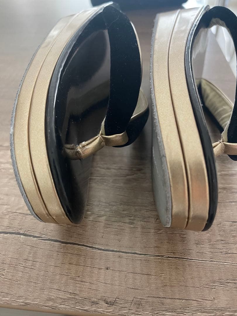 黒の厚底草履LLとファー付きバッグセット