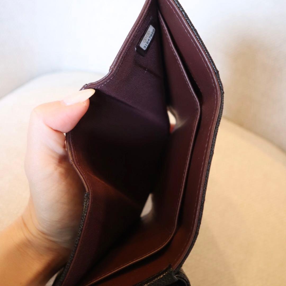 シャネル CHANEL スモールフラップウォレット 三つ折り財布 キャビアスキン