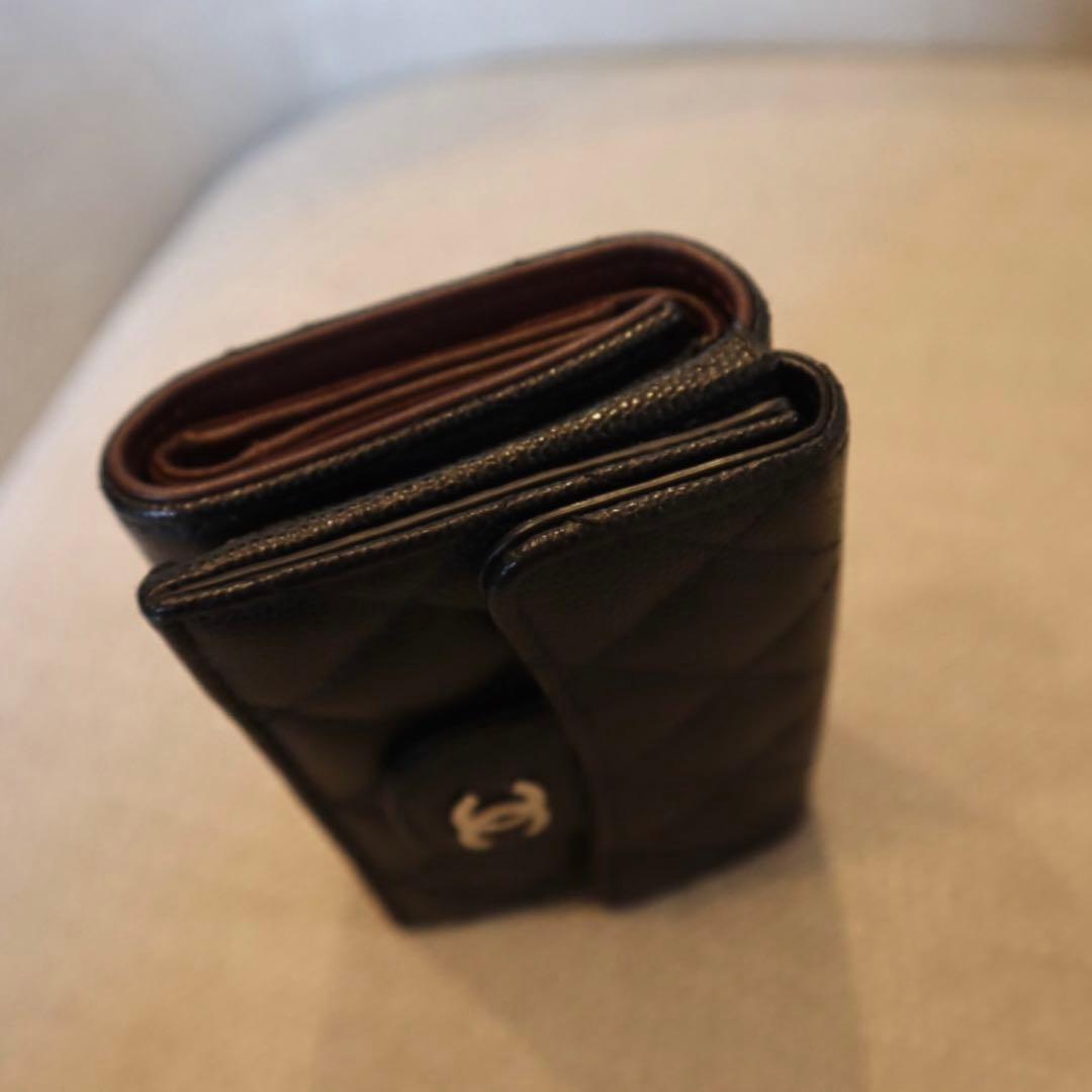 シャネル CHANEL スモールフラップウォレット 三つ折り財布 キャビアスキン