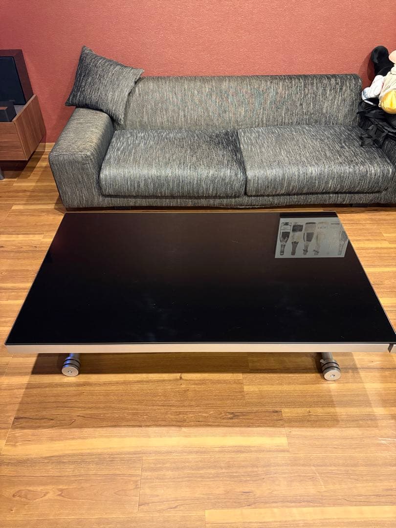 東京インテリア購入 ガラステーブル 昇降機能付き