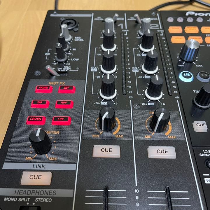 DJM2000nexus【Pioneer DJ】2015年製　美品