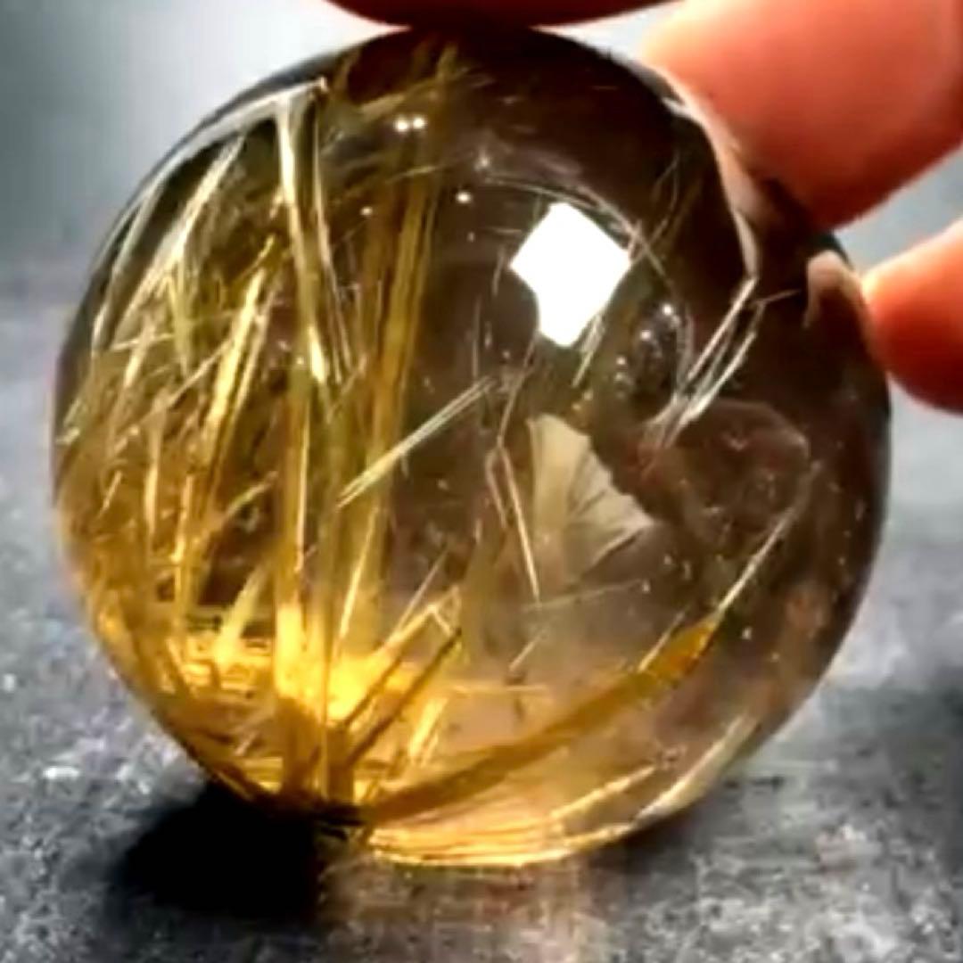 超絶綺麗✨40mm ゴールドタイチンルチルクォーツ　丸玉　スフィア　金針水晶