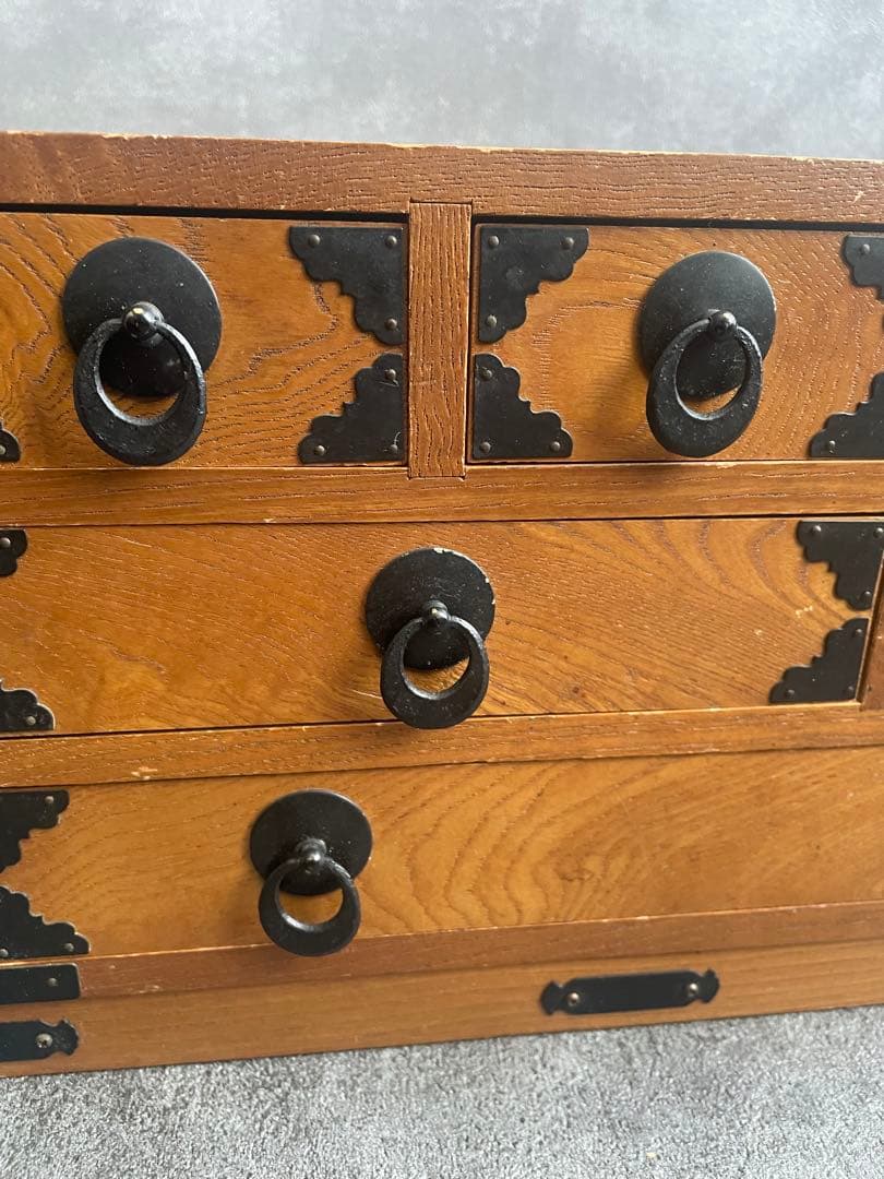 昭和レトロな木製小箪笥