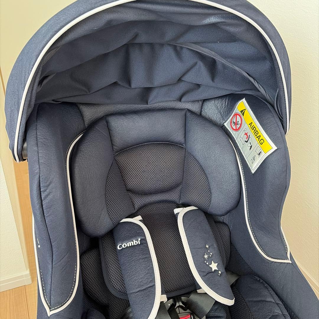 Combi クルムーブISOFIXチャイルドシート エッグクッションネイビー