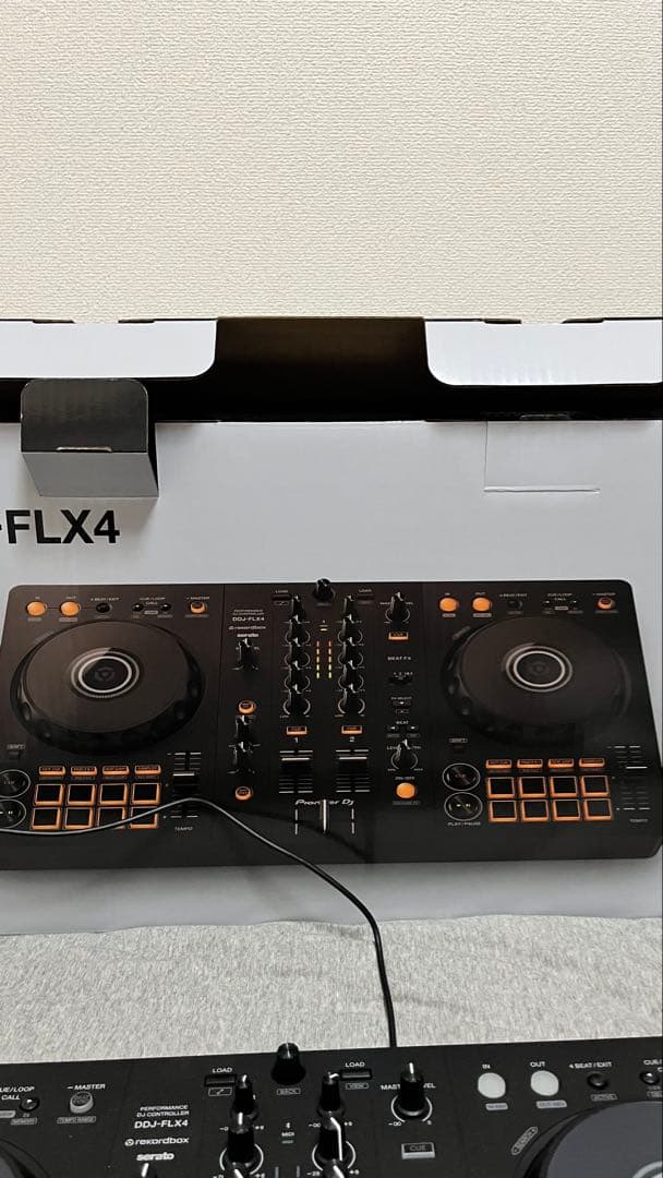 Pioneer DJ ddj-flx4 ヘッドフォン付き 箱付き