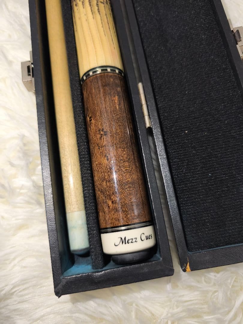 Mezz メッヅ キュー ケース付き パイソン ビリヤード