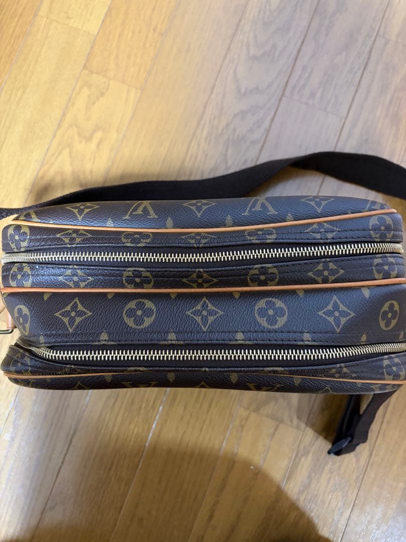 Louis Vuitton モノグラム ショルダーバッグ コピー品