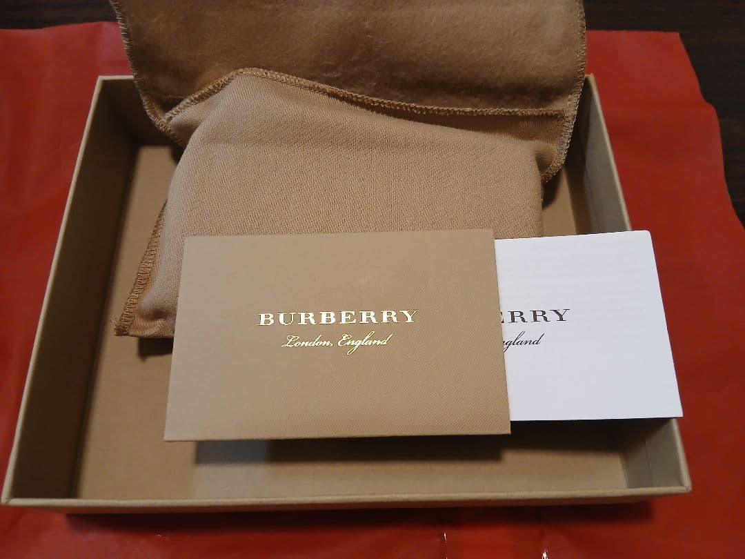 新品未使用　バーバリー　BURBERRY　6連キーケース　メンズ