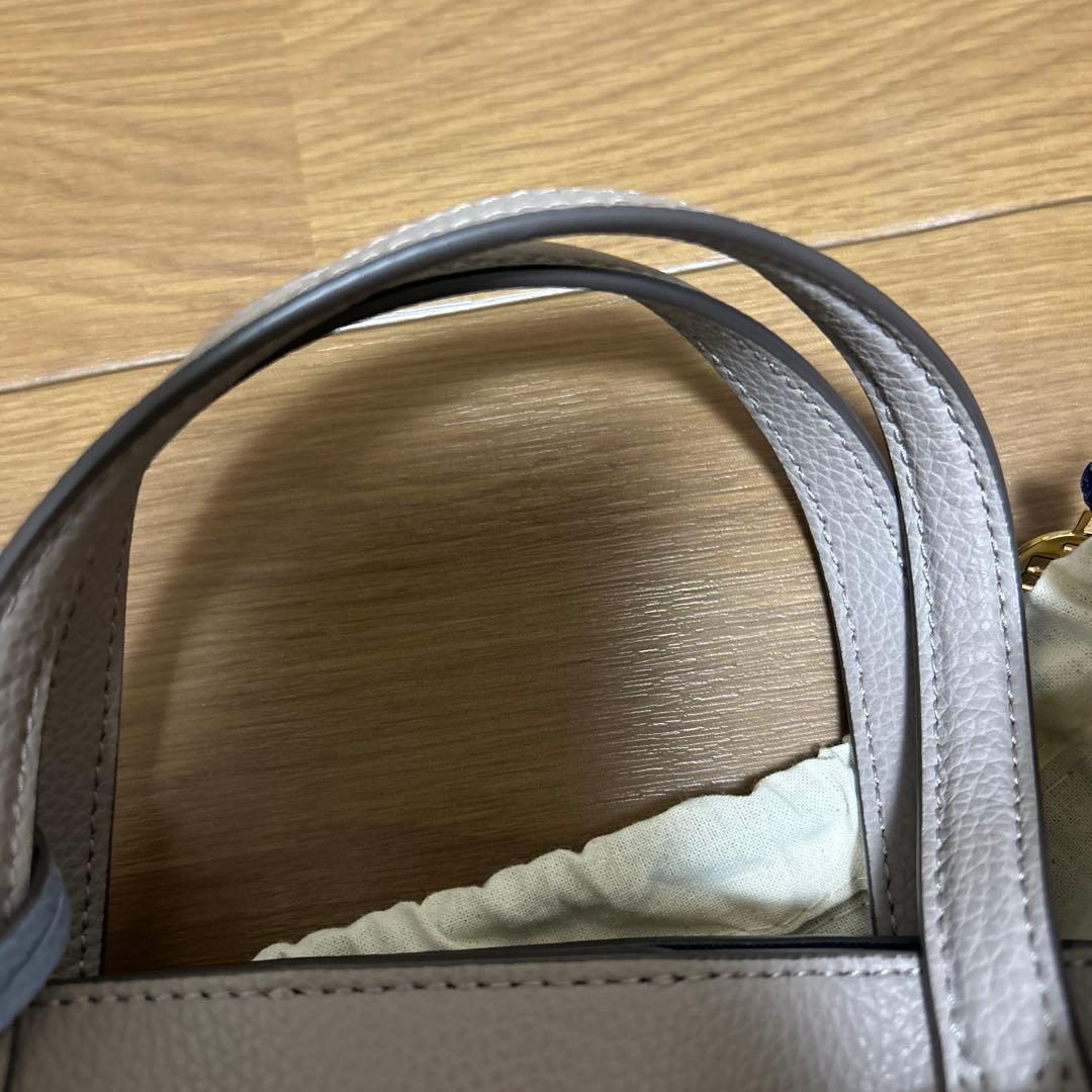 【美品】トリーバーチウォーカー スモール サッチェル