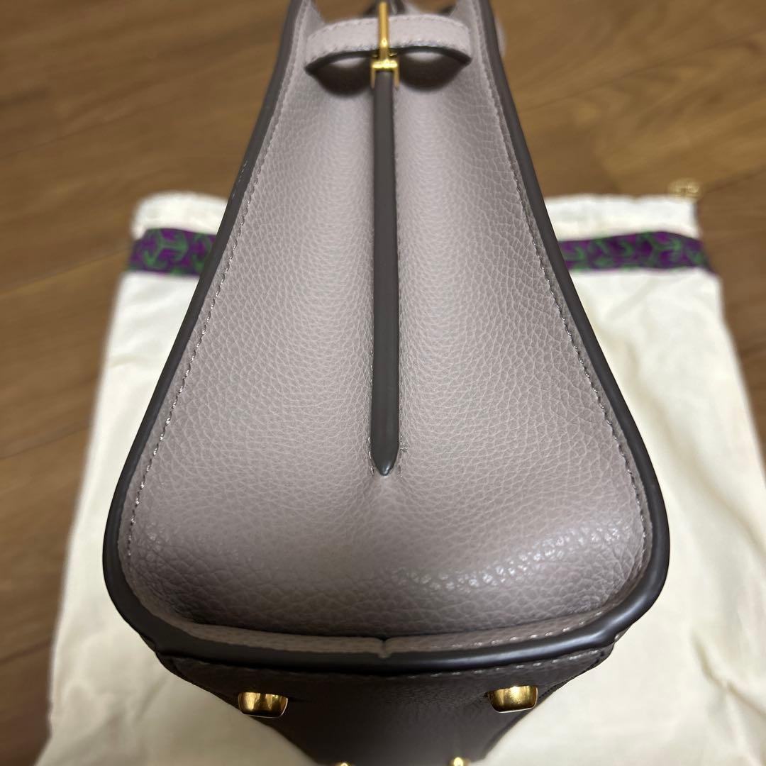 【美品】トリーバーチウォーカー スモール サッチェル