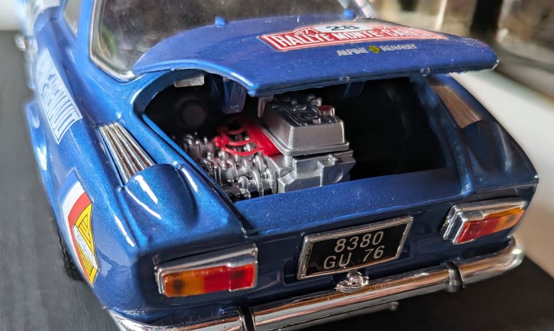 アルピーヌ A110 ラリー・モンテカルロ Maisto 1/18 美品