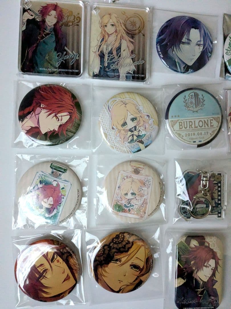 楊　缶バッジ　アクキー　ピオフィオーレの晩鐘　リリアーナ　リリィ