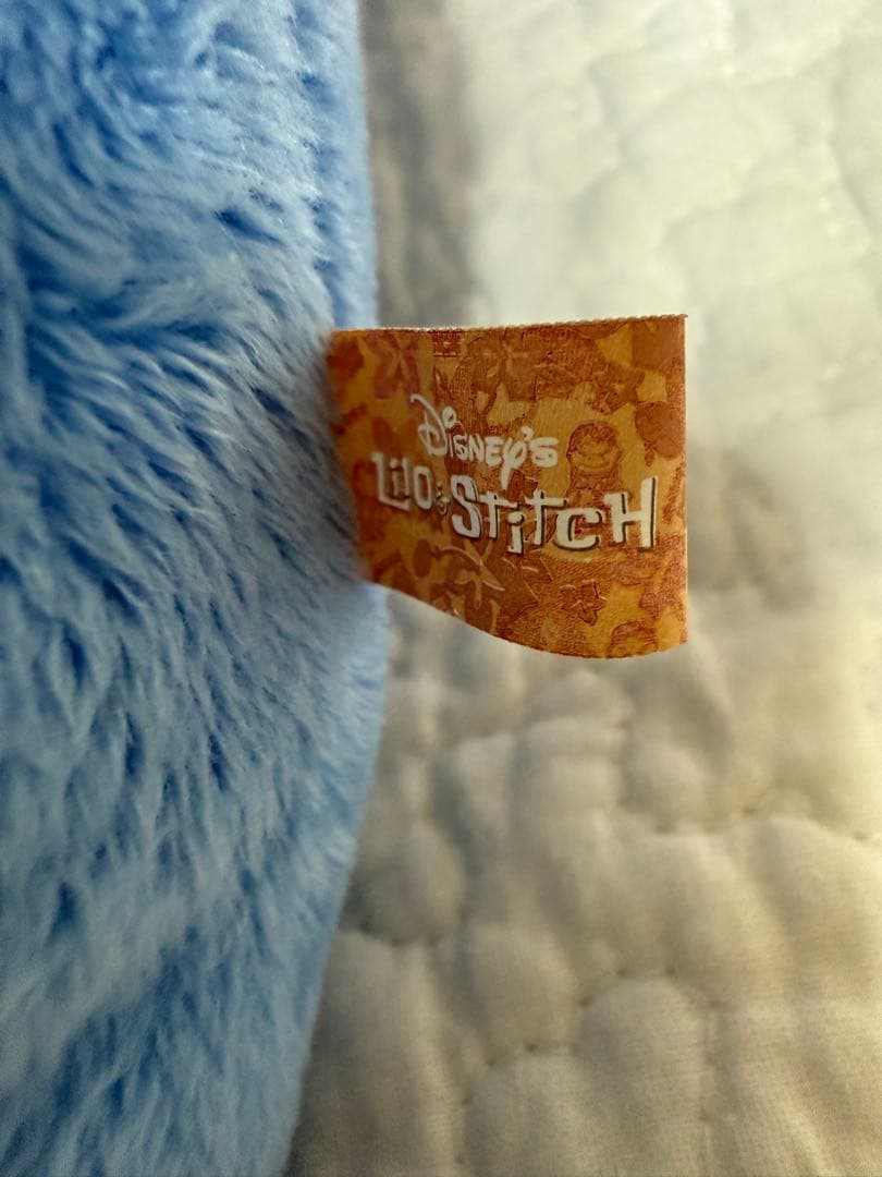 新品未使用　タグ付き　スティッチ ぬいぐるみ イチゴ付き