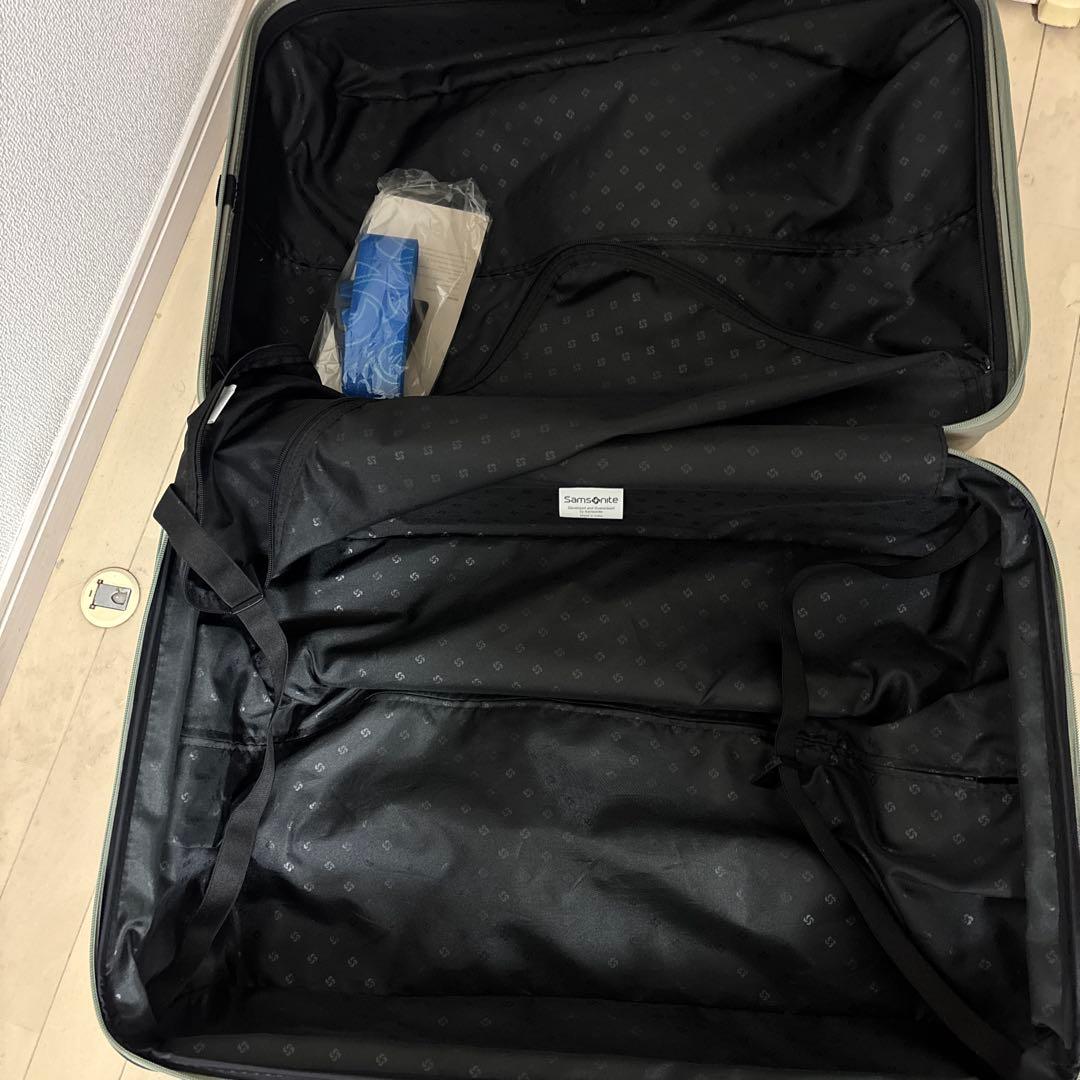 【サムソナイト】スーツケース