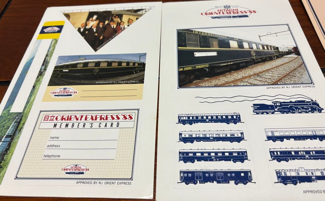 HITACHI ORIENT EXPRESS ガイドブックシール付き　＋　下敷き