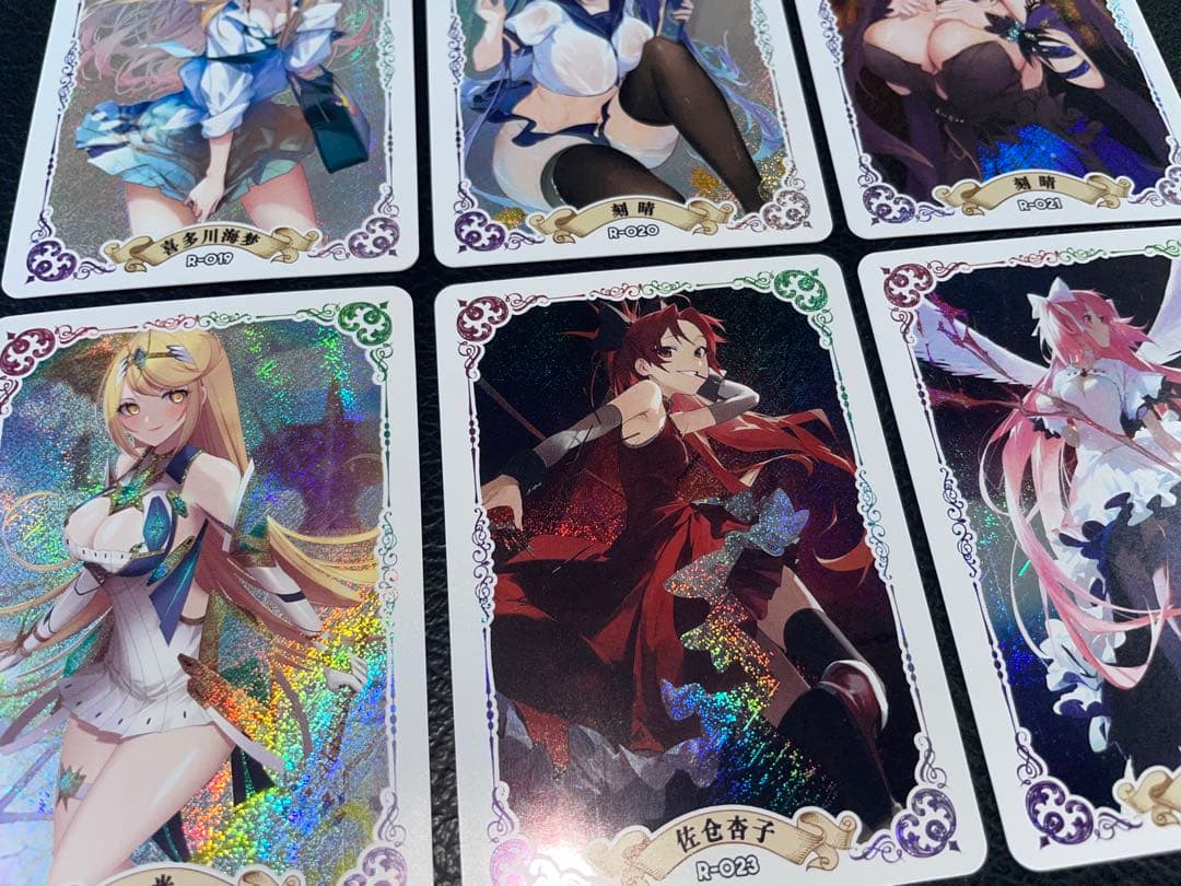 ②18枚　女性キャラのキラカード