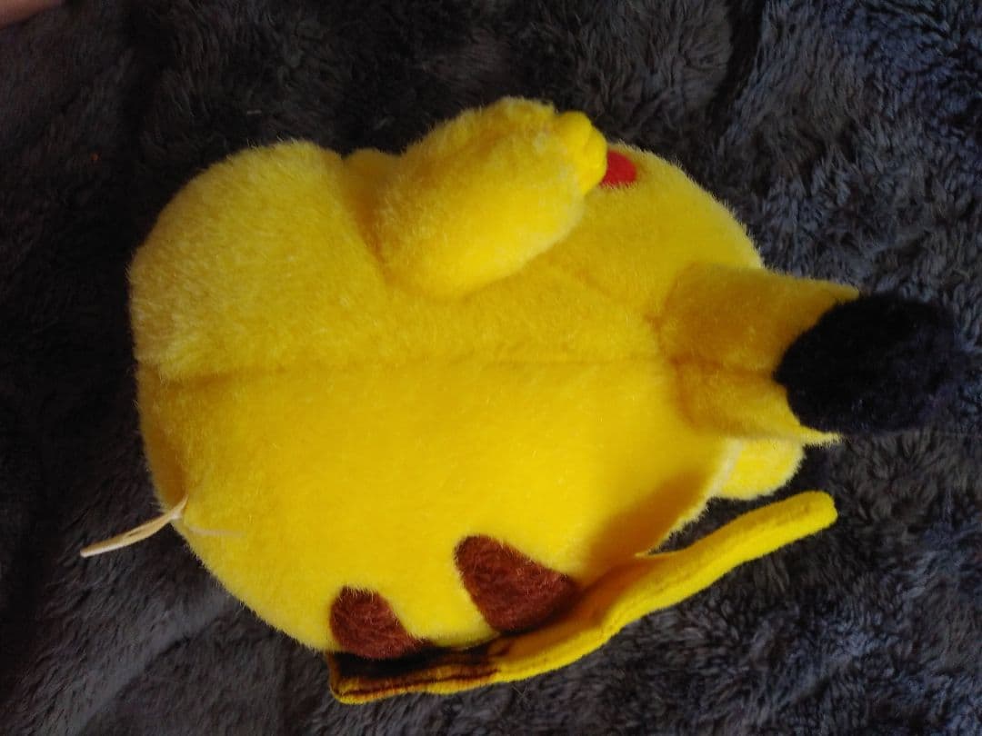 ポケモン　ばんざいピカチュウ ぬいぐるみ TOMY　レトロ　Pokemon レア