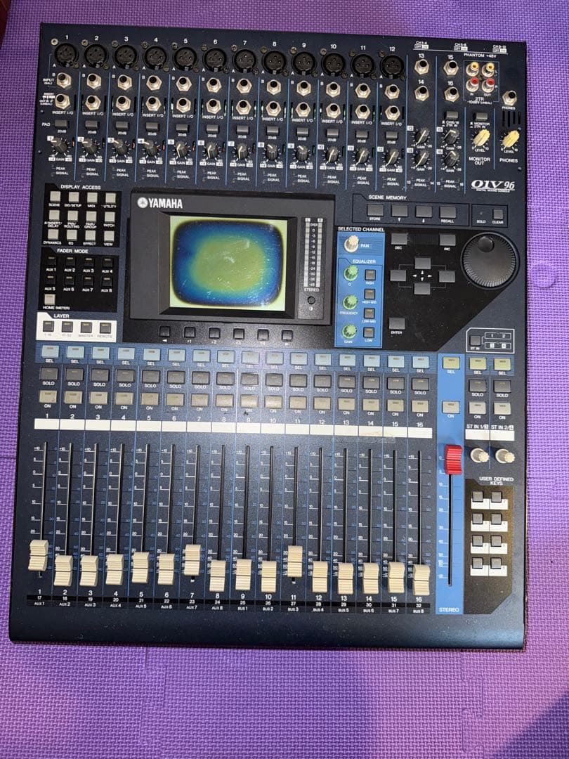YAMAHA O1V96 デジタルミキサー
