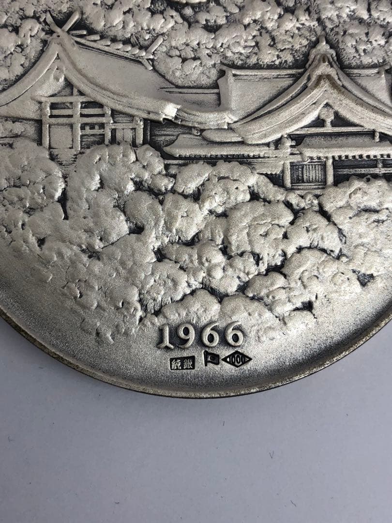 造幣局製 明治天皇 銀メダル 約119.4g