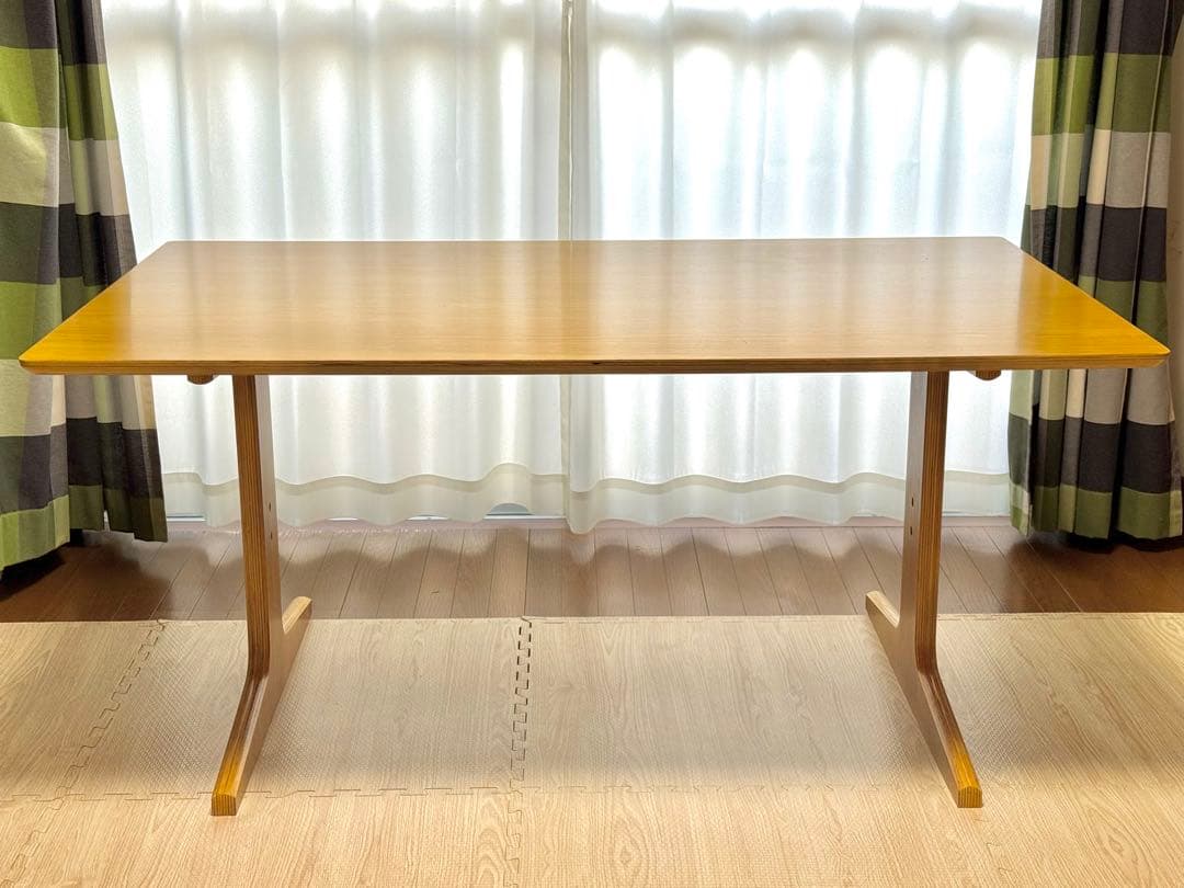 《引き取り限定》リビングでもダイニングでも使えるテーブル&ベンチセット　無印良品