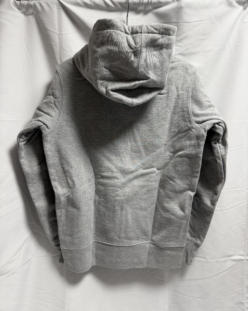 Supreme Small Box ZipUp Hooded Sweat ロゴ