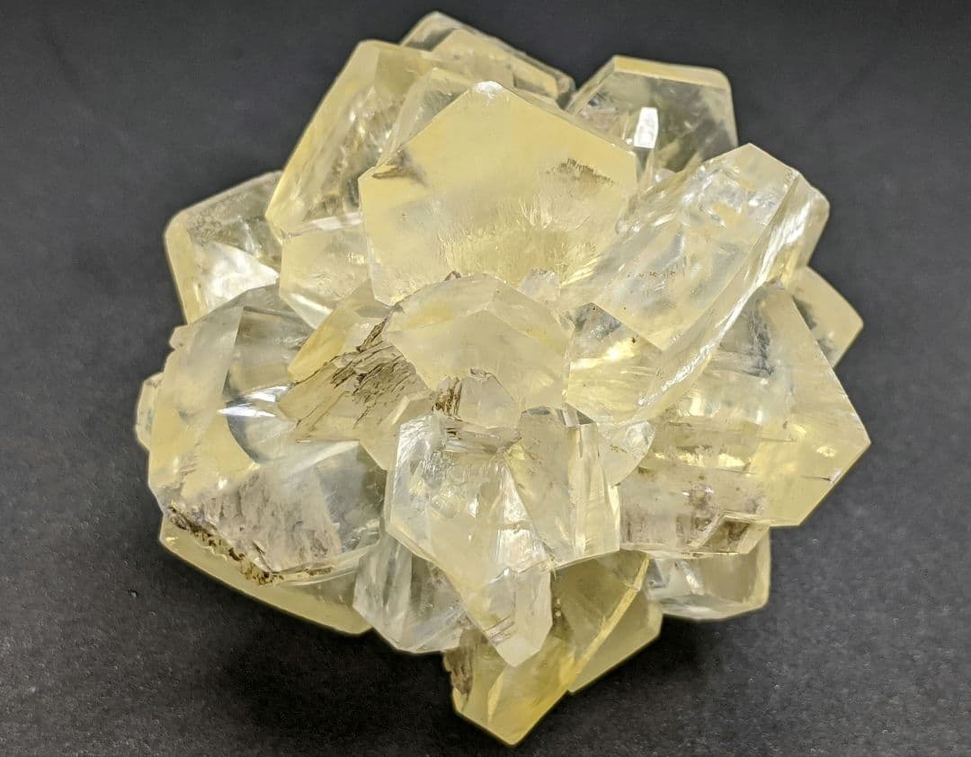 セレナイト ジプサム カナダ産 鉱物標本