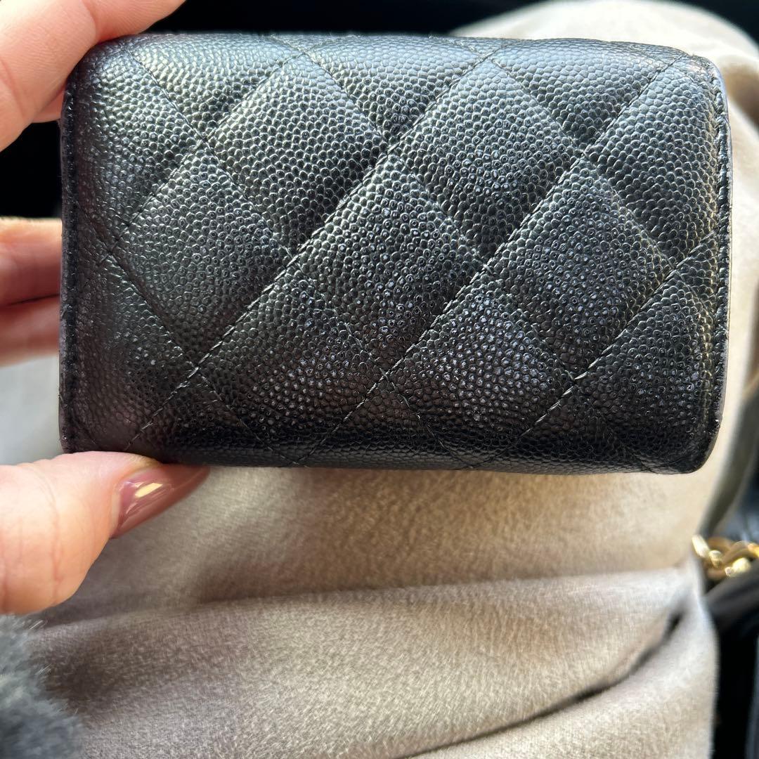 CHANEL キャビアスキン　ミニ財布
