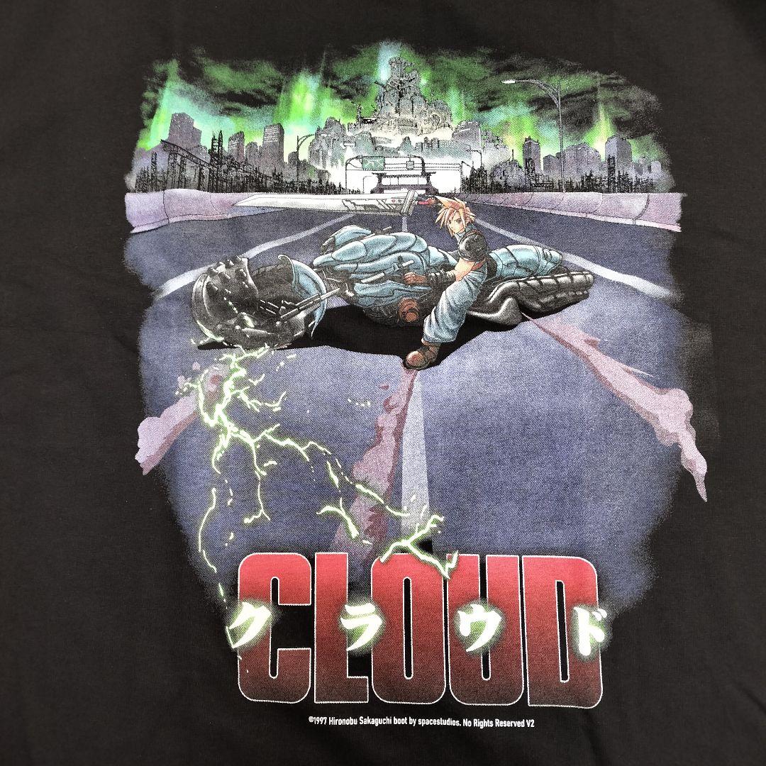 【FINAL FANTASY VII】クラウド Tシャツ L AKIRAパロ