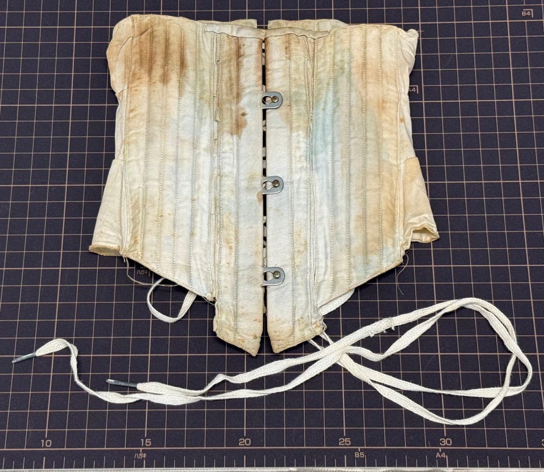 1900年代初期　フランスアンティーク　小さなコルセット　ドール・テディベア用