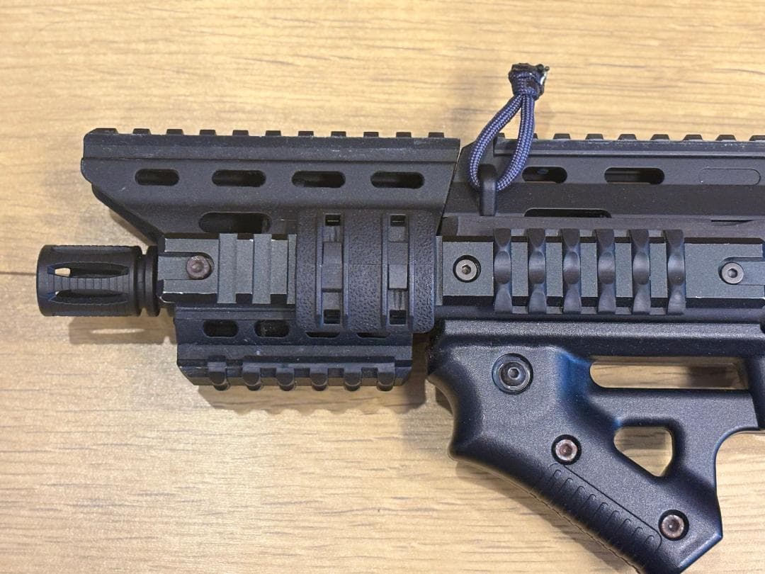 東京マルイ　MP7A1 　ガスブローバック　外装カスタム