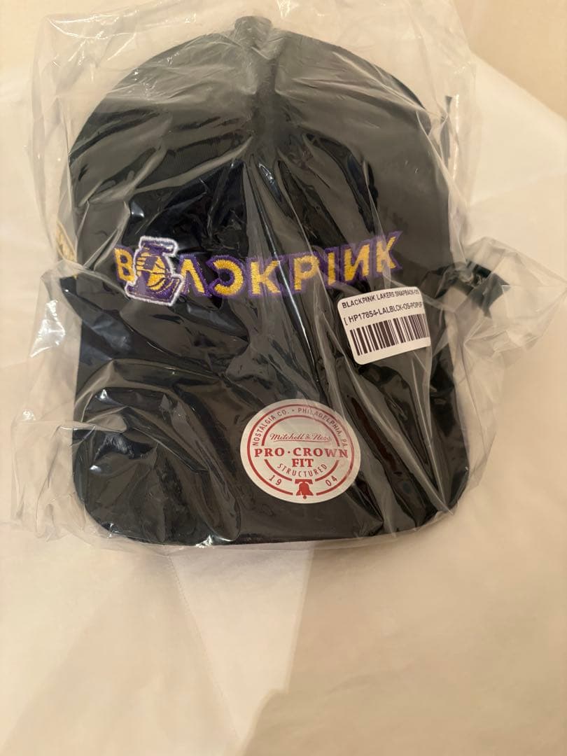 BLACKPINK NBA レイカーズコラボ　キャップ