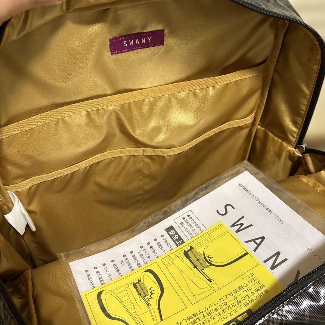 SWANY チェック柄キャリーカート シルバー✖️ブラック