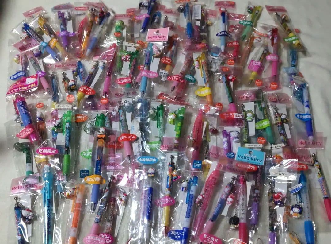 「user_adaa27bc」様、専用です。ハローキティ　ボールペンなど 82点
