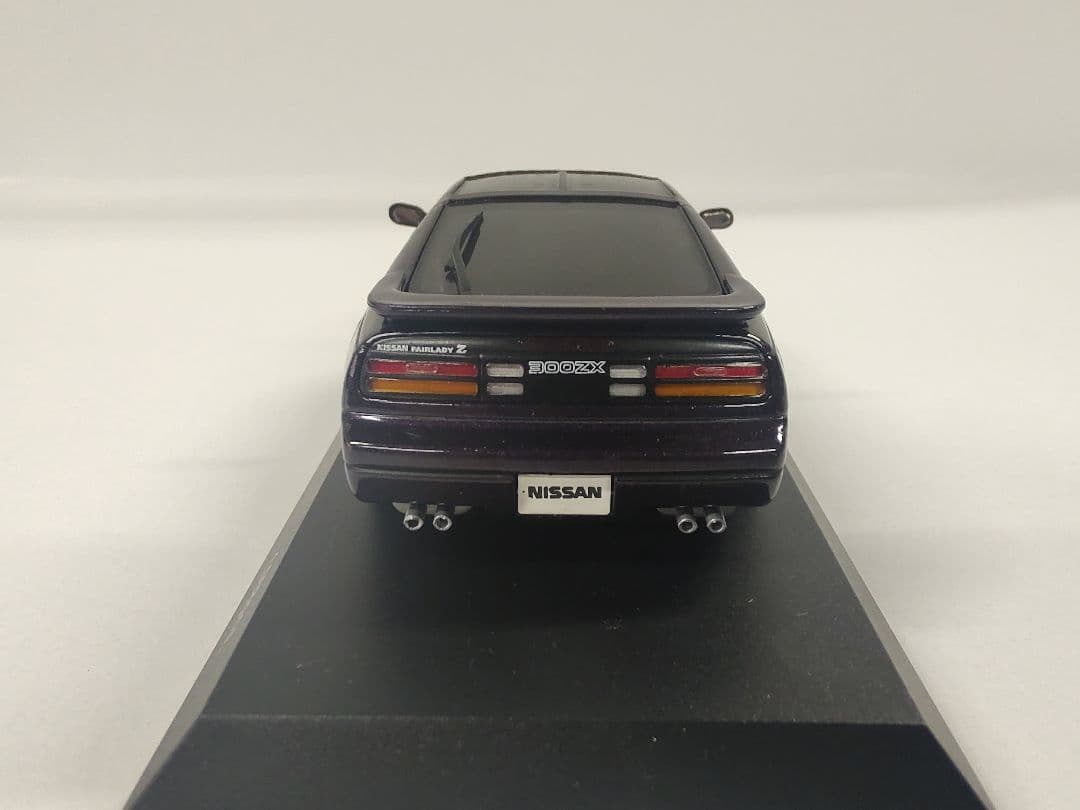 京商 1/43 フェアレディＺ Z32 ミッドナイトパープル ミニカー