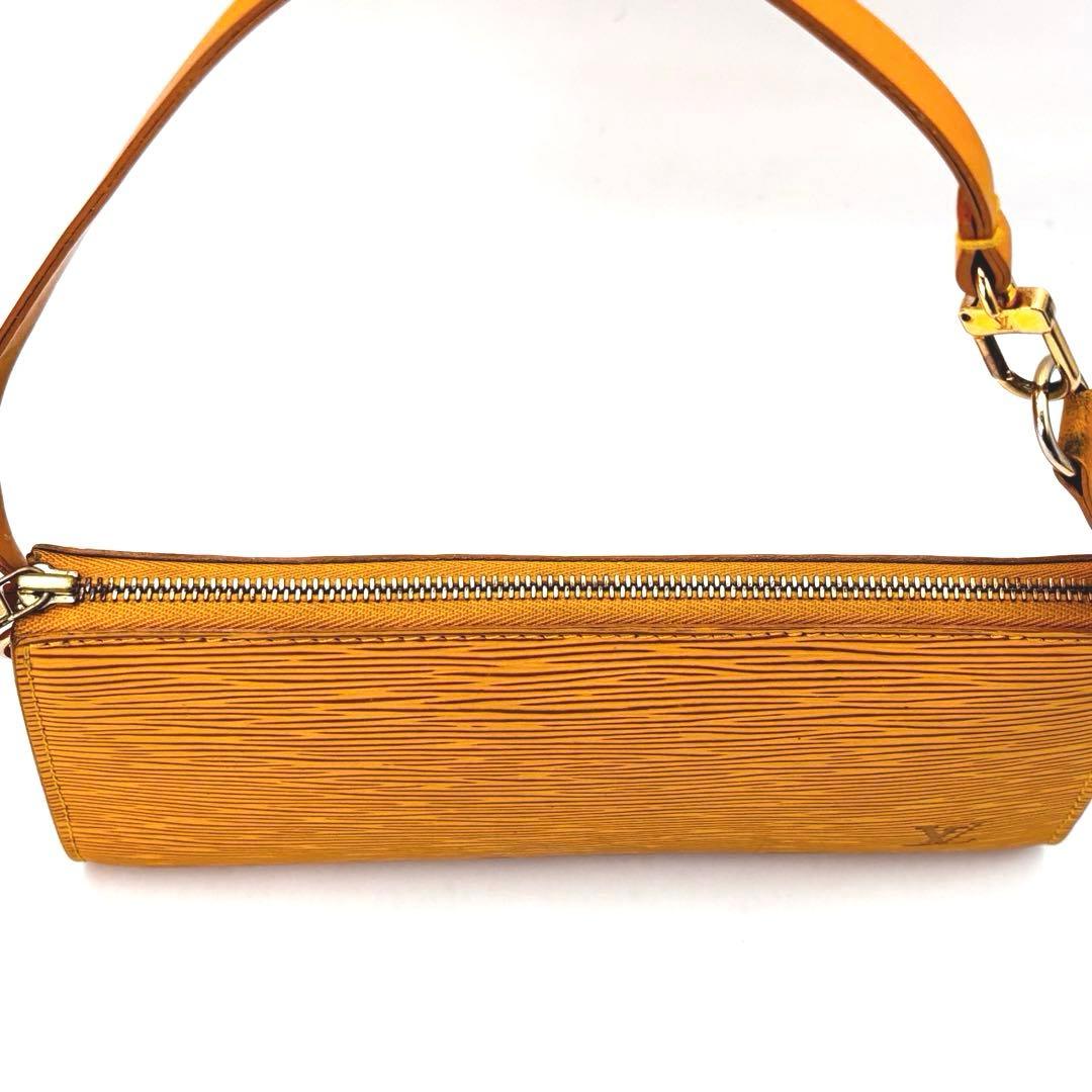 LOUIS VUITTON エピ ポシェット アクセサリーポーチ イエロー