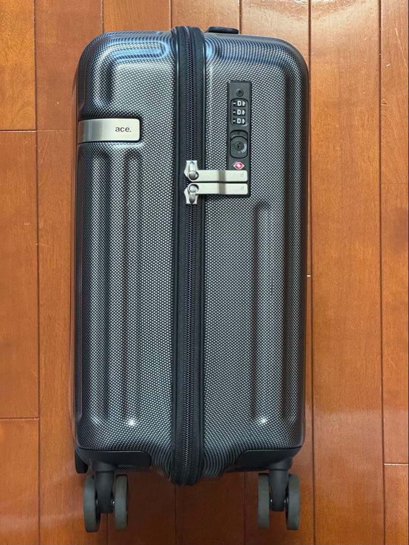 美品　ace.（エース） スーツケース 21L