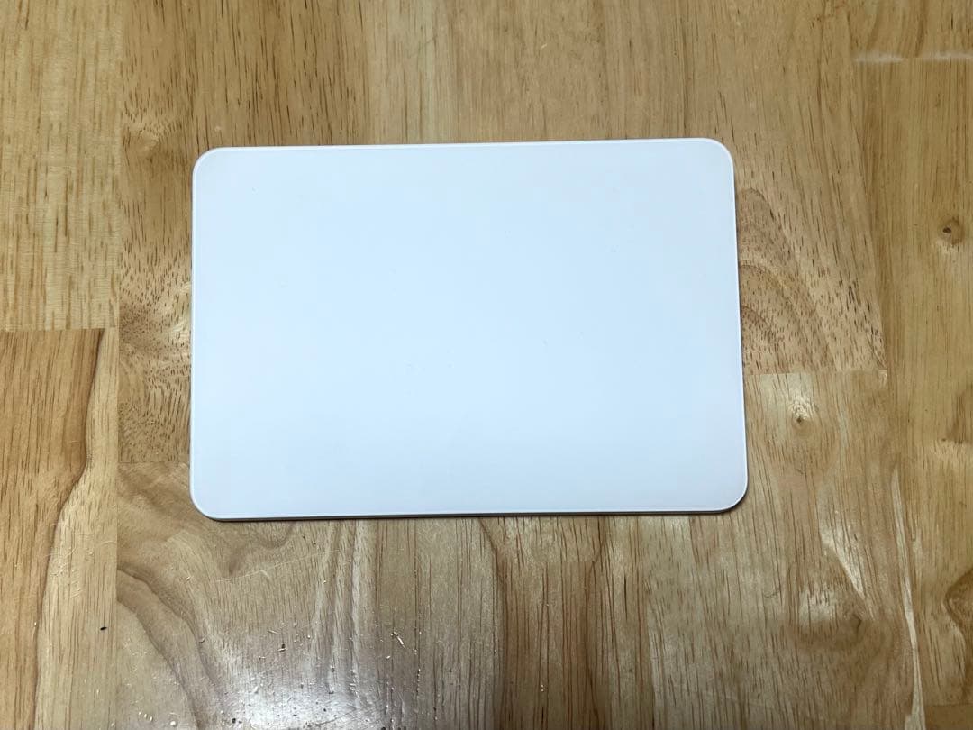 Apple Magic Trackpad 2 (A1535)ライトニング 美品