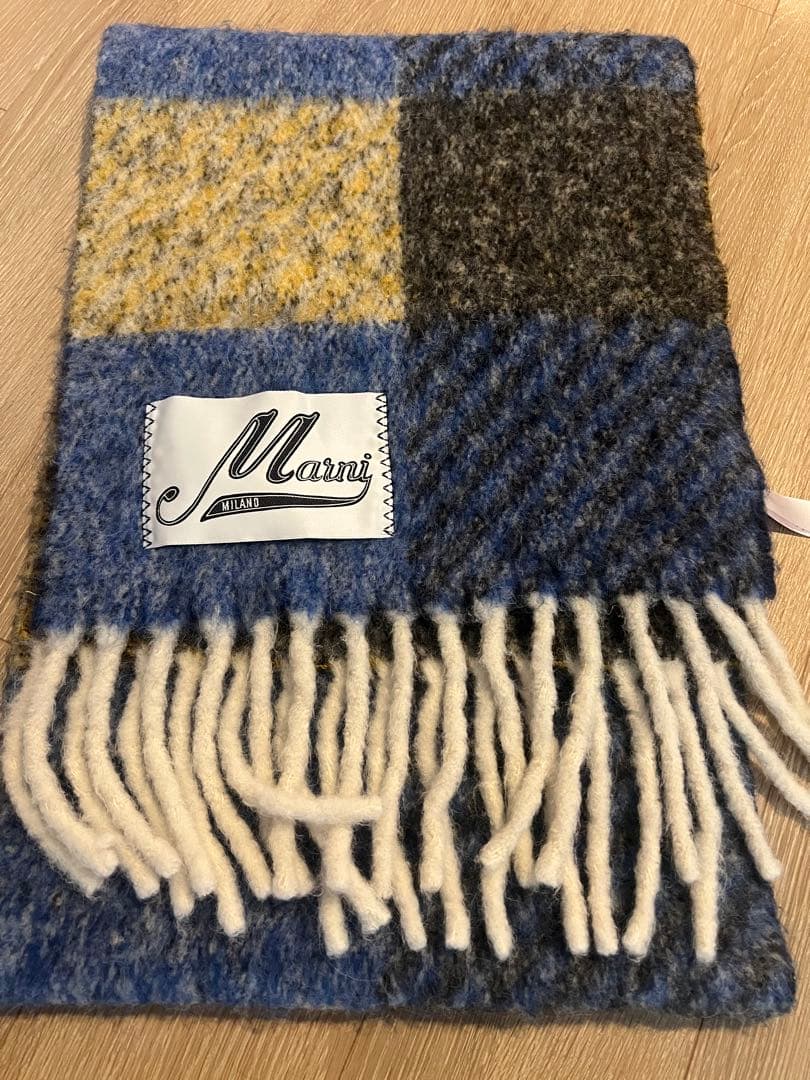 週末限定¥5.000オフMARNI マルチカラー モヘアスカーフ マフラー