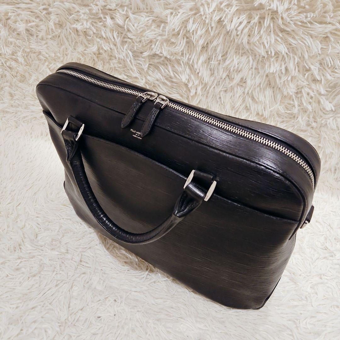 美品 ペッレモルビダ ビジネスバッグ キャピターノ ウェーブレザー PC 黒