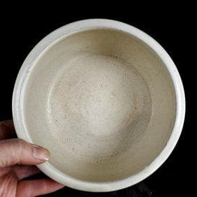 宋代の磁州窯で「幾年幾年」の文様が描かれた鉢