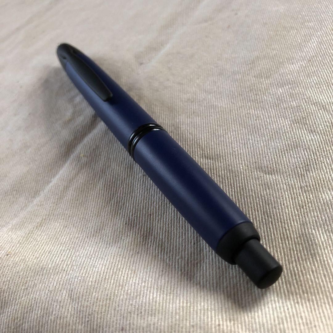 パイロット　海外版キャップレス万年筆　マットブルー