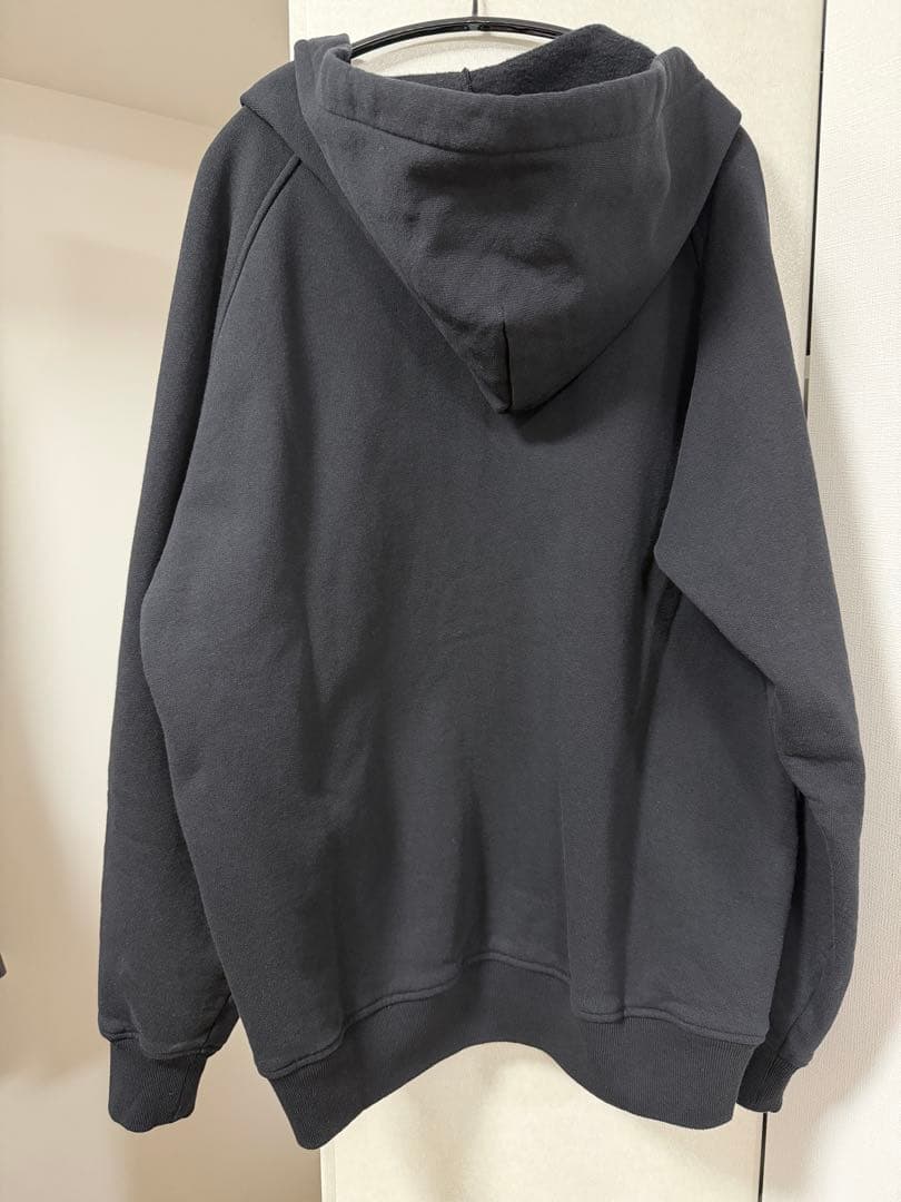 未使用COMOLI コットン裏毛ジップパーカ　サイズ3