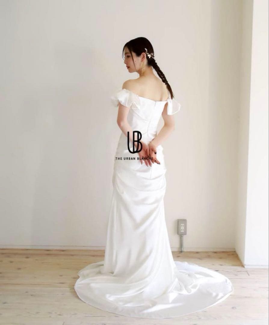 アーバンブランシュ　URBAN BLANCHE ウェディングドレス　wd95