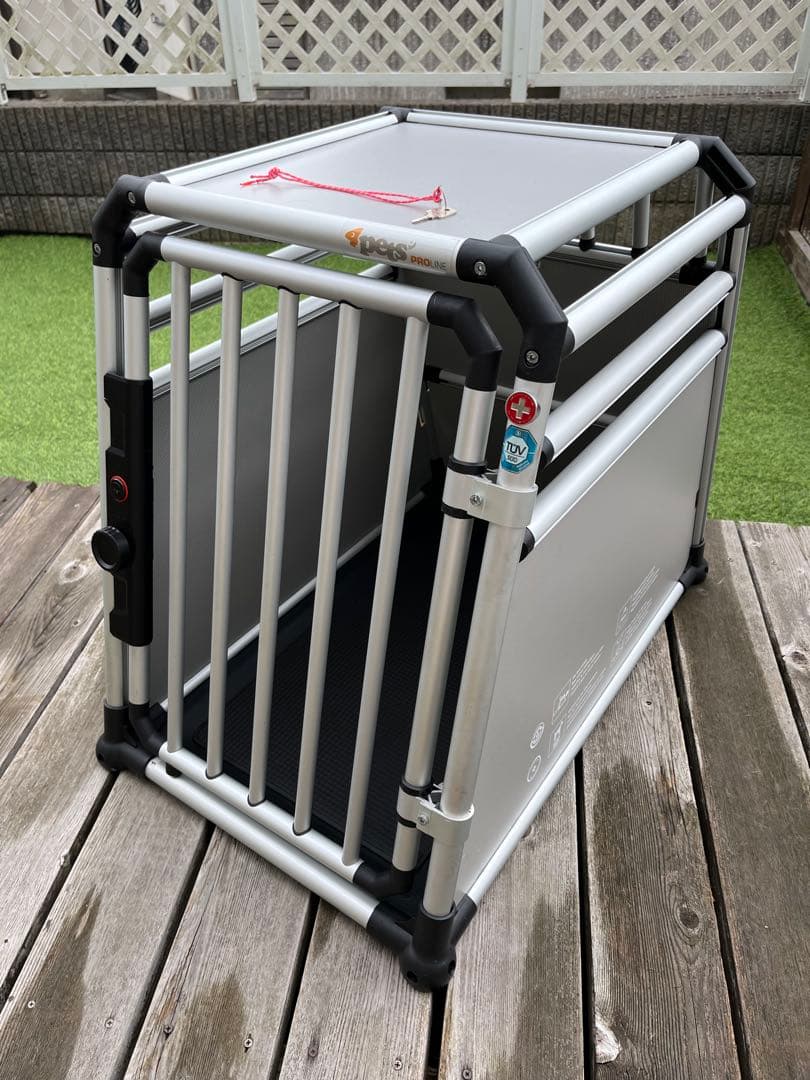 (手渡し限定)アルミ製犬用ケージ 中型犬用　4Pets TUV認証