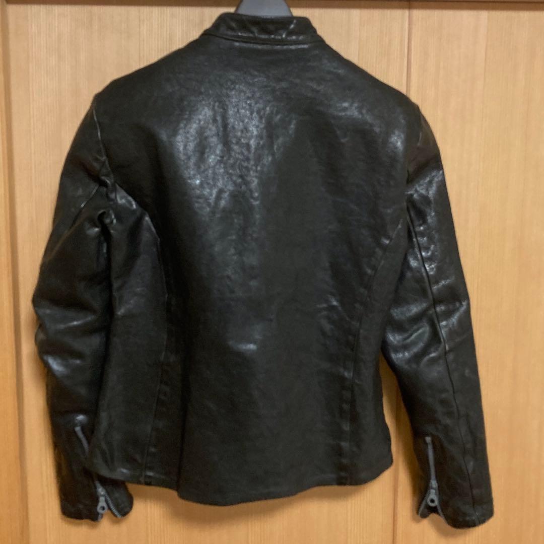 バックラッシュ　イタリアンショルダー　シングルライダース